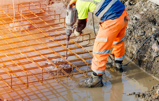Best Concrete Sidewalk Installation  in Yellville, AR